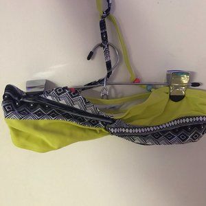 Brand: Roxy  Size: 10  Color: Yellow